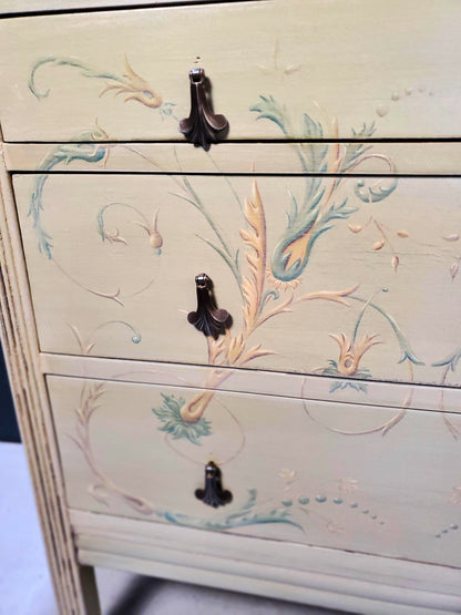 Commode peinte signée BCM HL