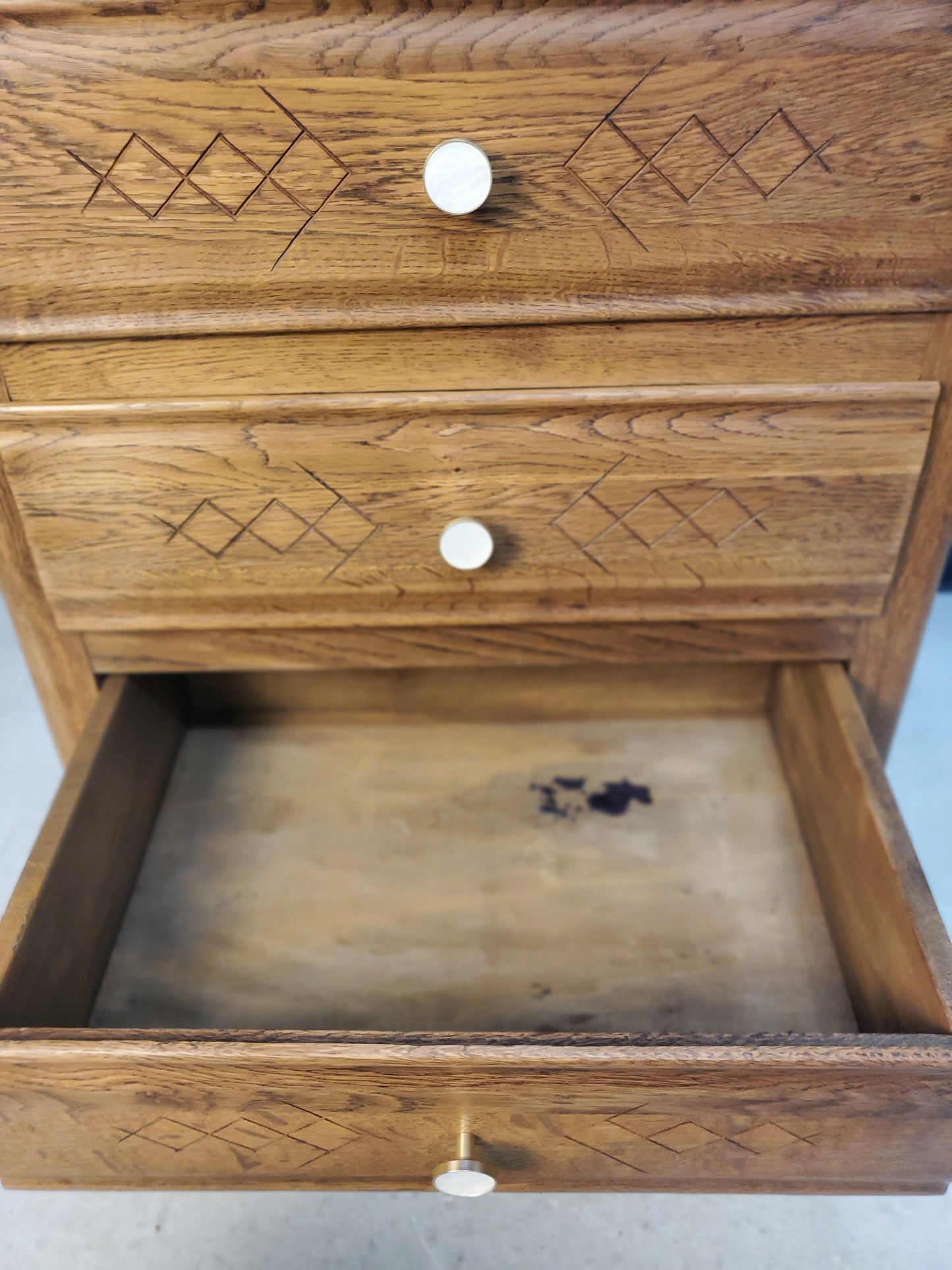 Chiffonnier vintage en chêne